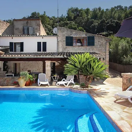 House Walking Distance To By Renthousing * פוינסה