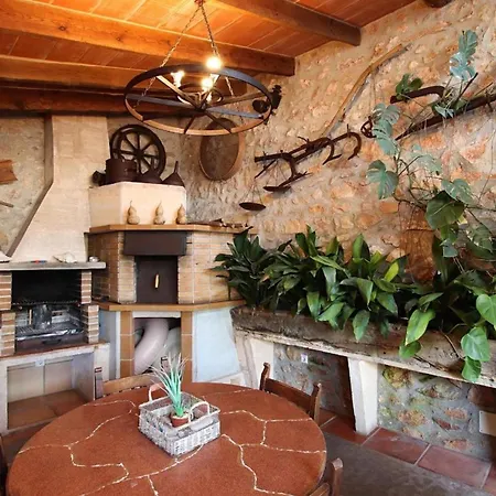House Walking Distance To By Renthousing בית נופש